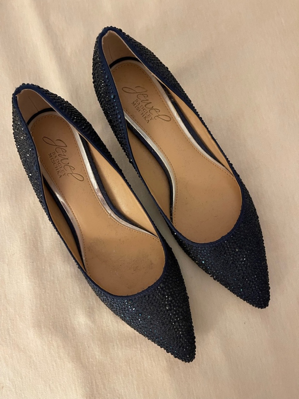Badgley Mischa Jewel navy pumps size 6.